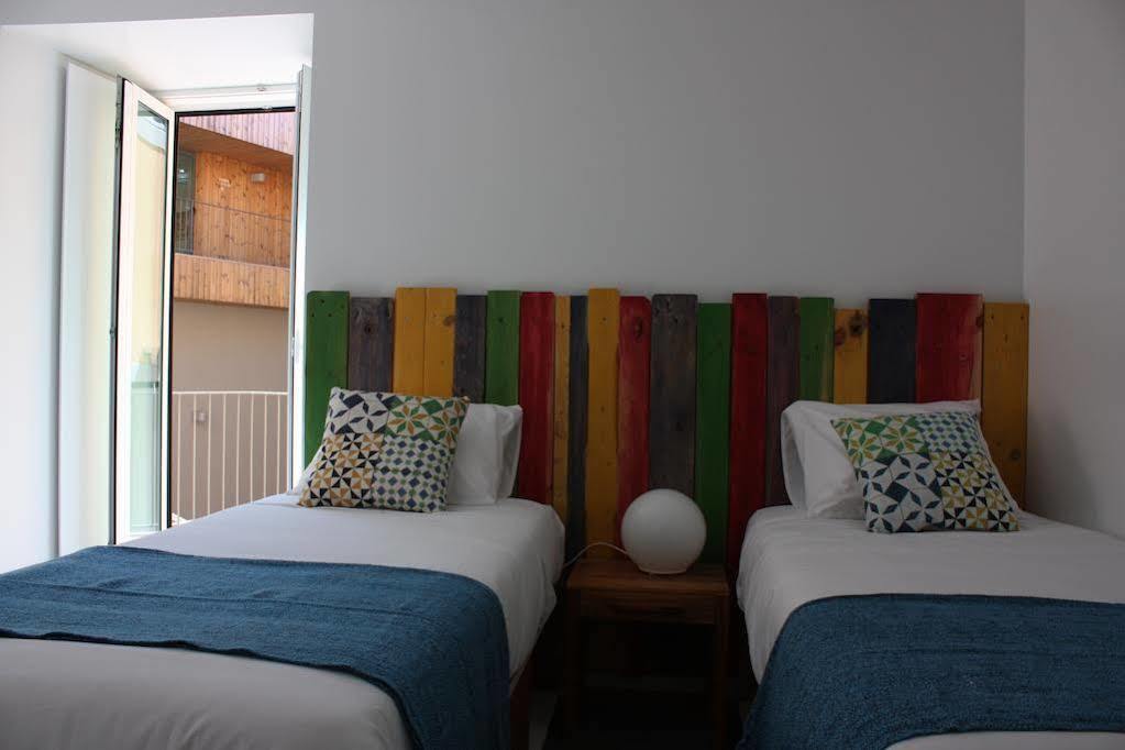 Moon Hill By Joivy Hostel Σίντρα Εξωτερικό φωτογραφία